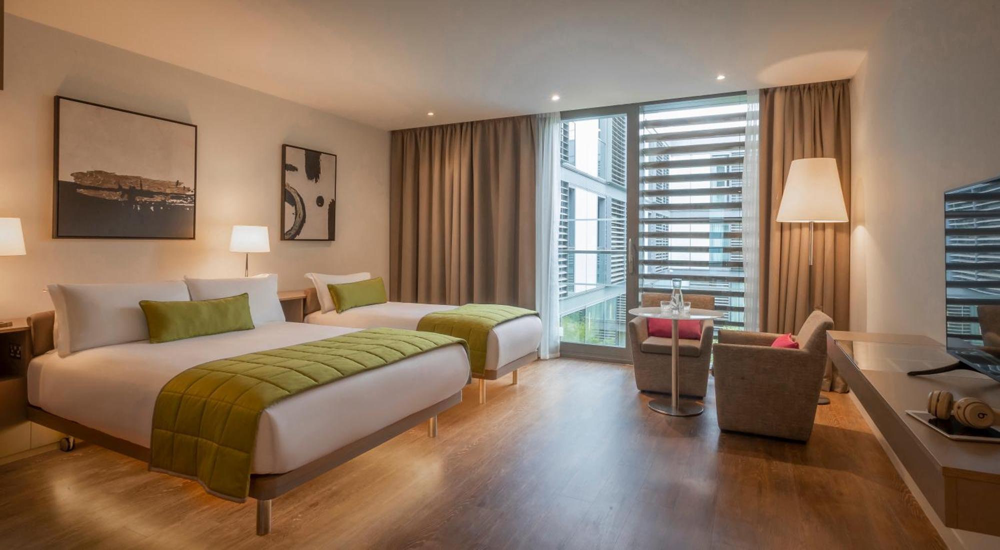 Executive Double & Single Room,1543306720:JPEG