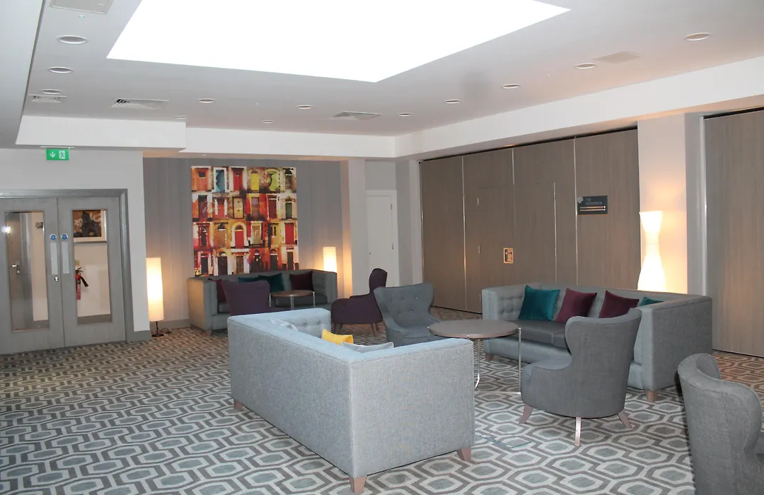 Maldron Hotel Pearse Street Dublin City-1